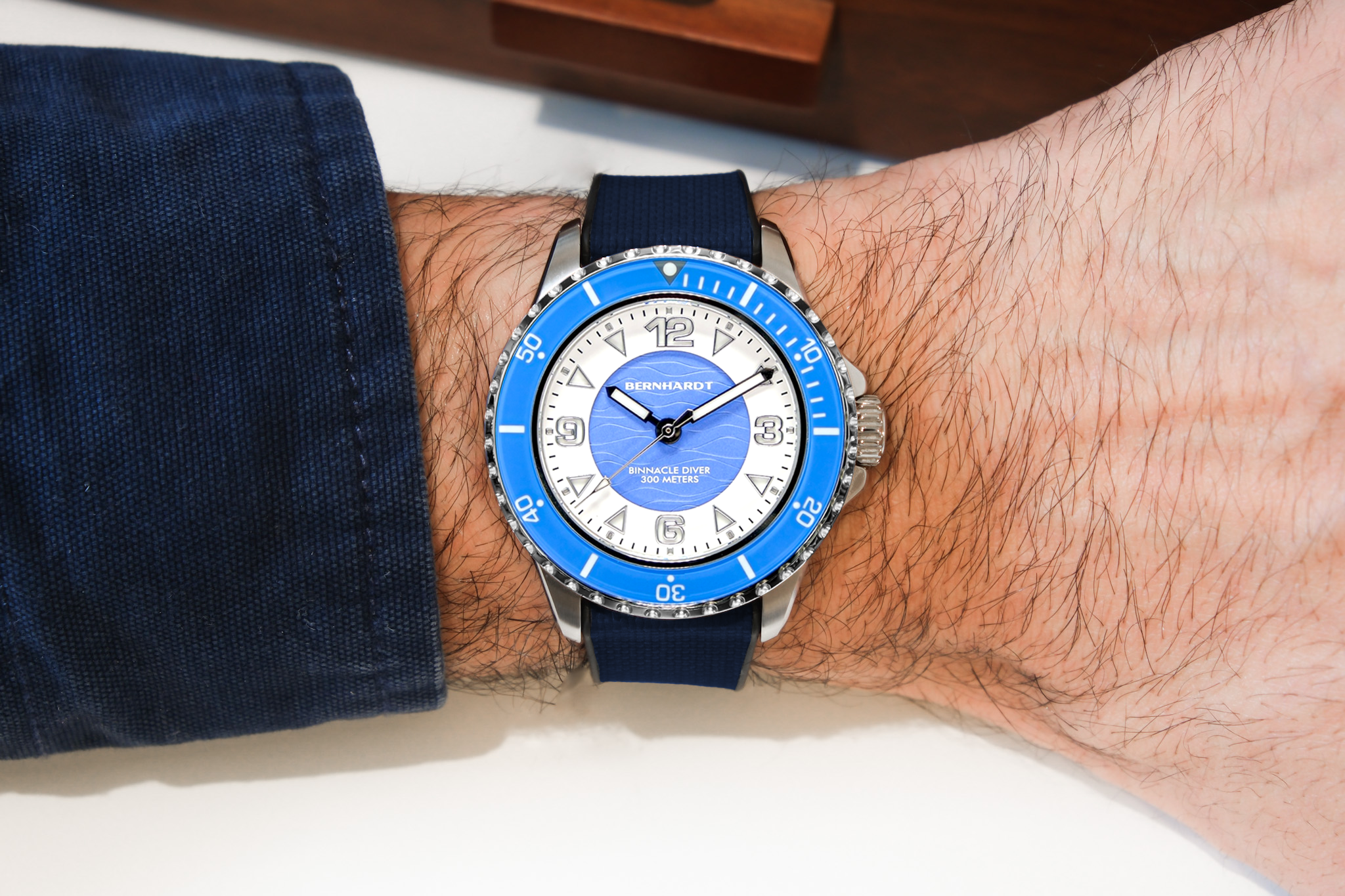 #add a strap (optional)_blue fkm strap